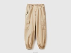 beige Benetton barn fallskjermbukse med store lommer 20TRB5468