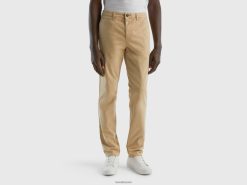 beige Benetton kvinner beige chinos med smal passform 20TRB4655