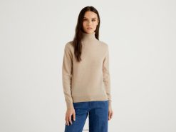 beige Benetton kvinner beige turtleneck-genser i ren merinoull 20TRB3651