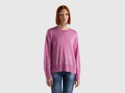 fuchsia Benetton kvinner genser i viskoseblanding med splitt 20TRB3483