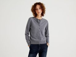 grå Benetton kvinner grå cardigan med rund hals i ren merinoull 20TRB183