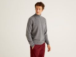 grå Benetton menn mørkegrå turtleneck i ren merinoull 20TRB1176