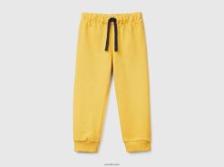 gul Benetton barn joggebukse med snøring 20TRB2320