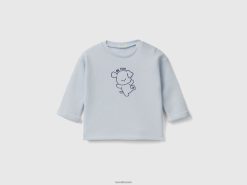 himmelblå Benetton barn myk genser i økologisk bomull med trykk 20TRB5839