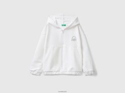 hvit Benetton barn hettegenser med glidelås og brodert logo 20TRB5350
