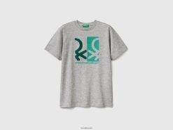 lysegrå Benetton barn t-skjorte med trykk og broderi 20TRB1692