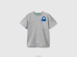 lysegrå Benetton barn t-skjorte med trykk og broderi 20TRB2187