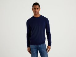 mørke blå Benetton menn mørkeblå genser med rund hals i ren merinoull 20TRB1157