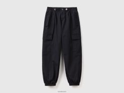svart Benetton barn fallskjermbukse med store lommer 20TRB2666