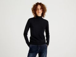 svart Benetton kvinner sort turtleneck genser i ren merinoull 20TRB177