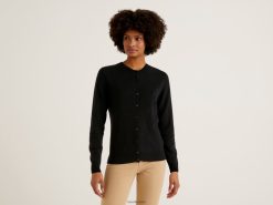 svart Benetton kvinner svart cardigan med rund hals i ren merinoull 20TRB3642